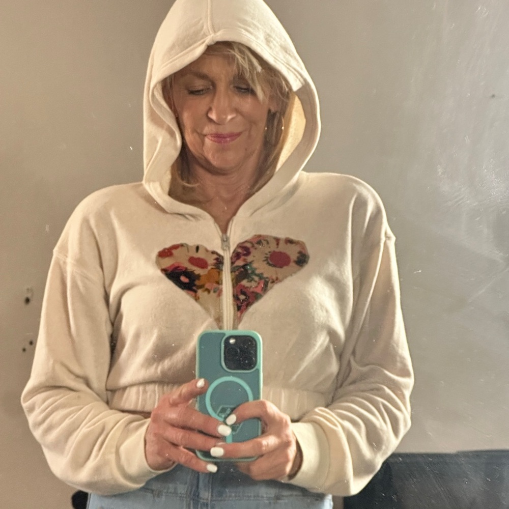 Cream Cropped Velour Hoodie with Zip Up Heart  Size Medium